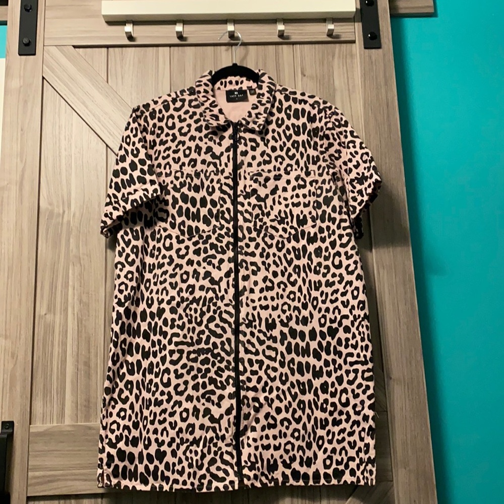 Pink leopard zip shirt dress